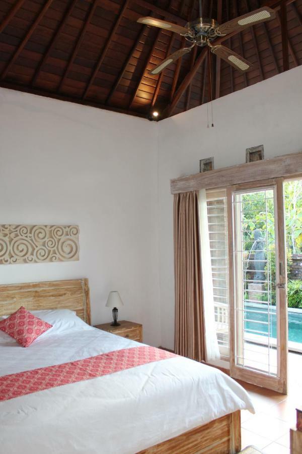 Villa Mayong Uluwatu Buitenkant foto